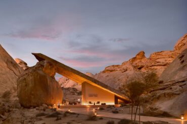 Desert Rock: lujo y naturaleza en los acantilados del desierto saudí